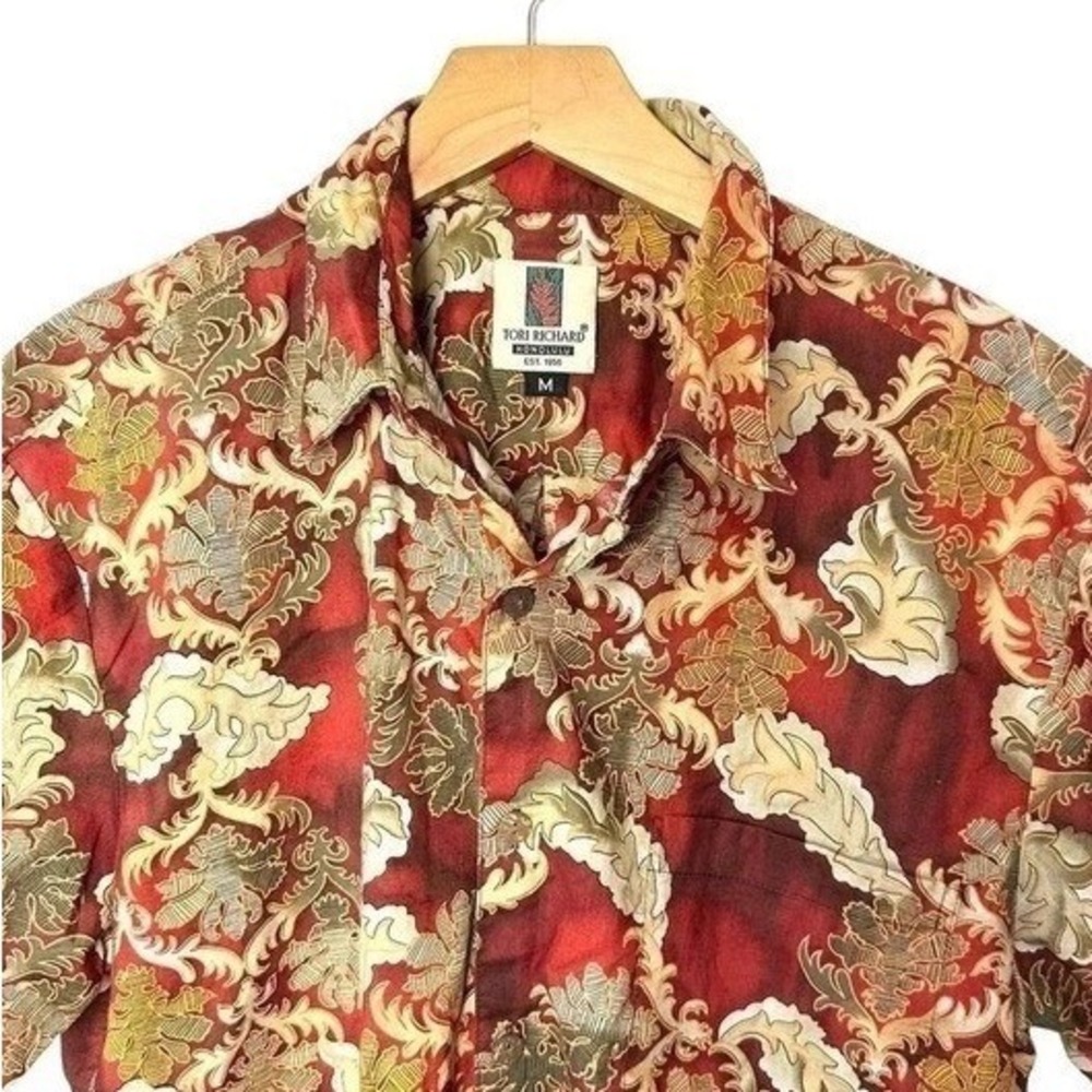Tori Richard Honolulu Men Medium Red Gold Damask Cotton Lawn Hawaiian Shirt 0514